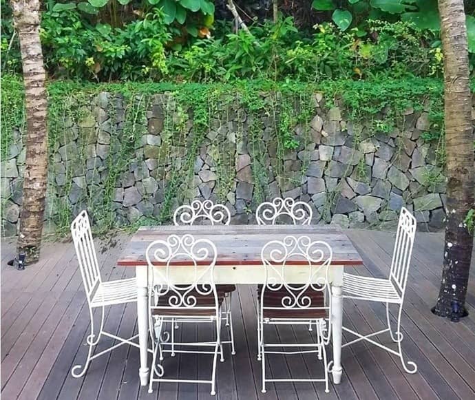 stupan restaurant magelang