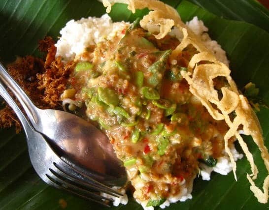 nasi pecel bledeg