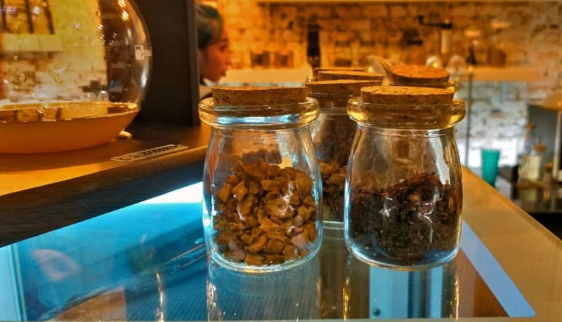 acaraki cafe jamu