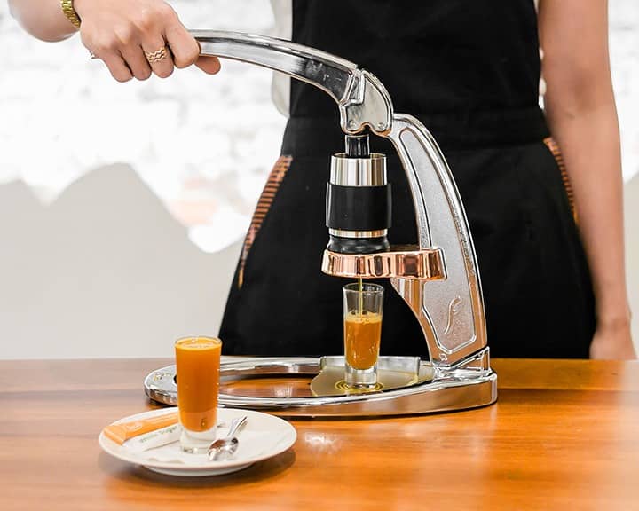 acaraki cafe jamu