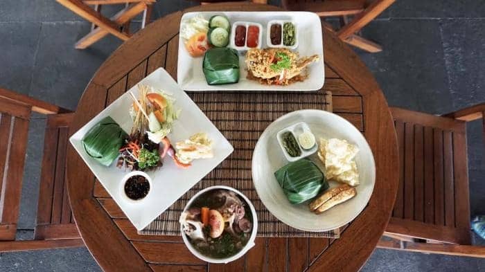 omah dhuwur restaurant