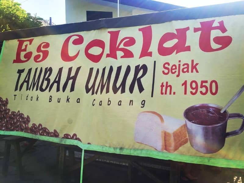 es coklat tambah umur
