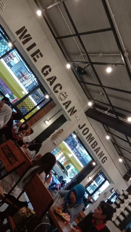 lokasi mie gacoan jombang