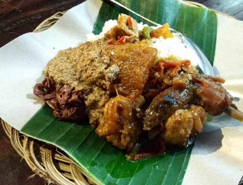 gudeg pedes mbah jo menu