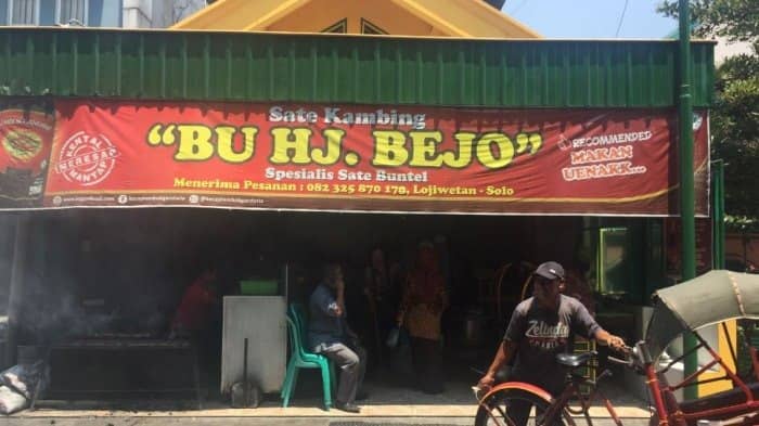 sate buntel kambing bu hj bejo