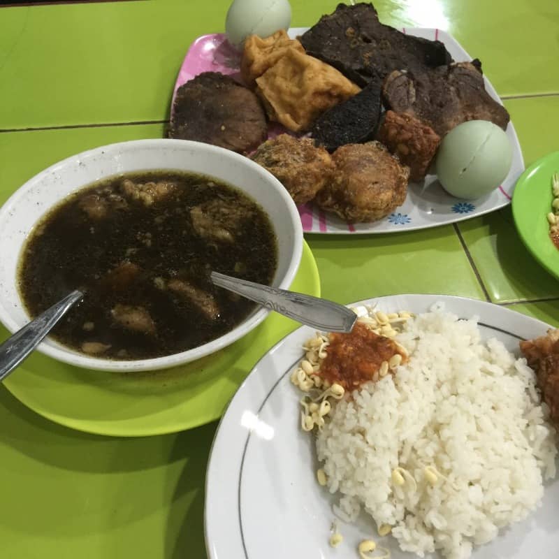 rawon setan bu sup