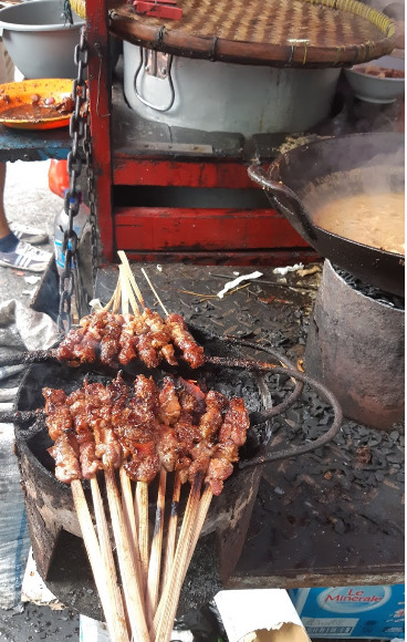 tongseng kambing pak agus