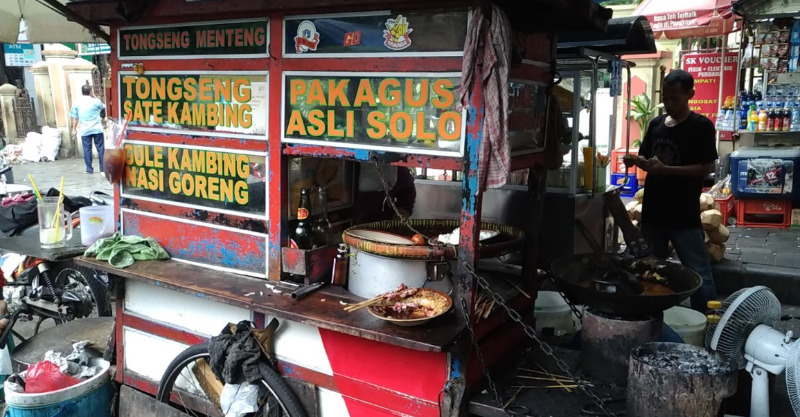 tongseng kambing pak agus