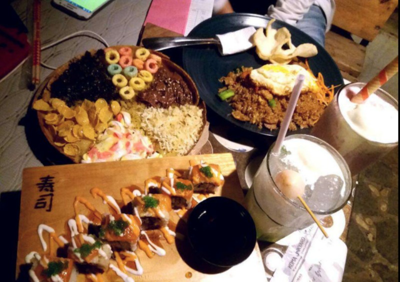koma junkyard cafe