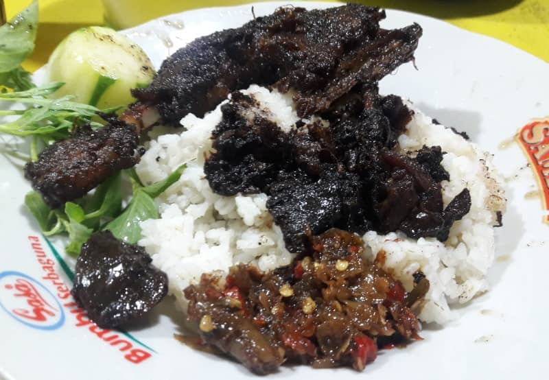 nasi bebek hitam pak sayeki
