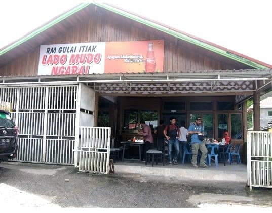 rumah makan lado mudo
