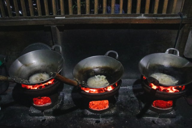 sego godog pak pethel