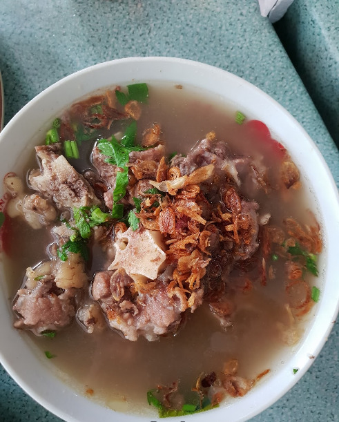 sop buntut bu leman