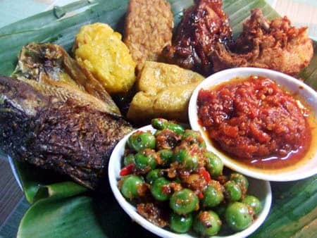 rumah makan laksana