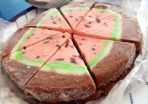 es krim domino jember