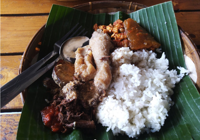 sego bungkus bu poer banyuwangi
