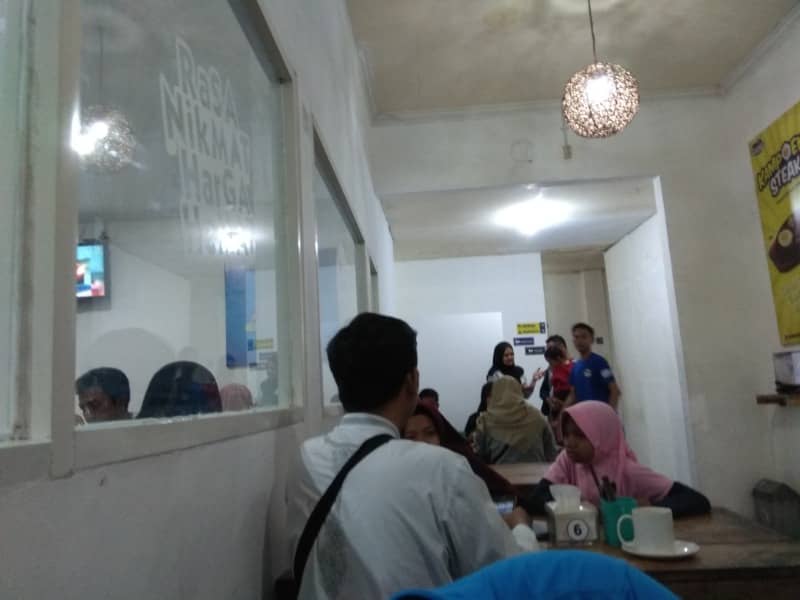 kampoeng steak gresik