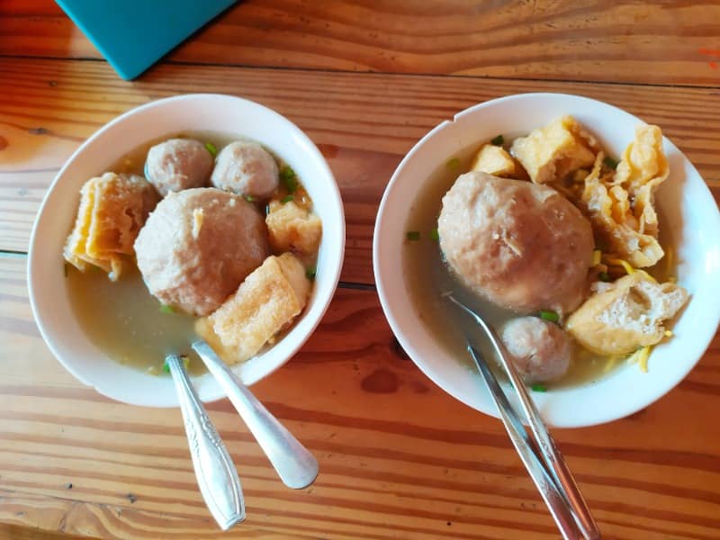 bakso jemblong gresik