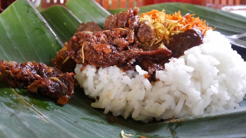 nasi krawu bu azza gresik