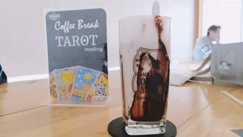 ngopi di Surabaya
