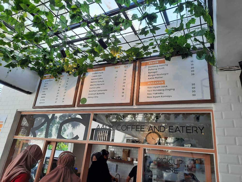 AADK Coffe and eatery