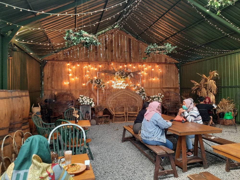 Rustic Market Caffe and Eatery