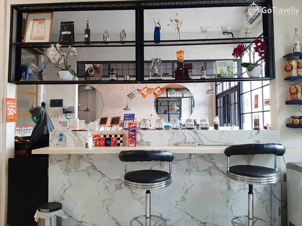 cafe kekinian di Surabaya