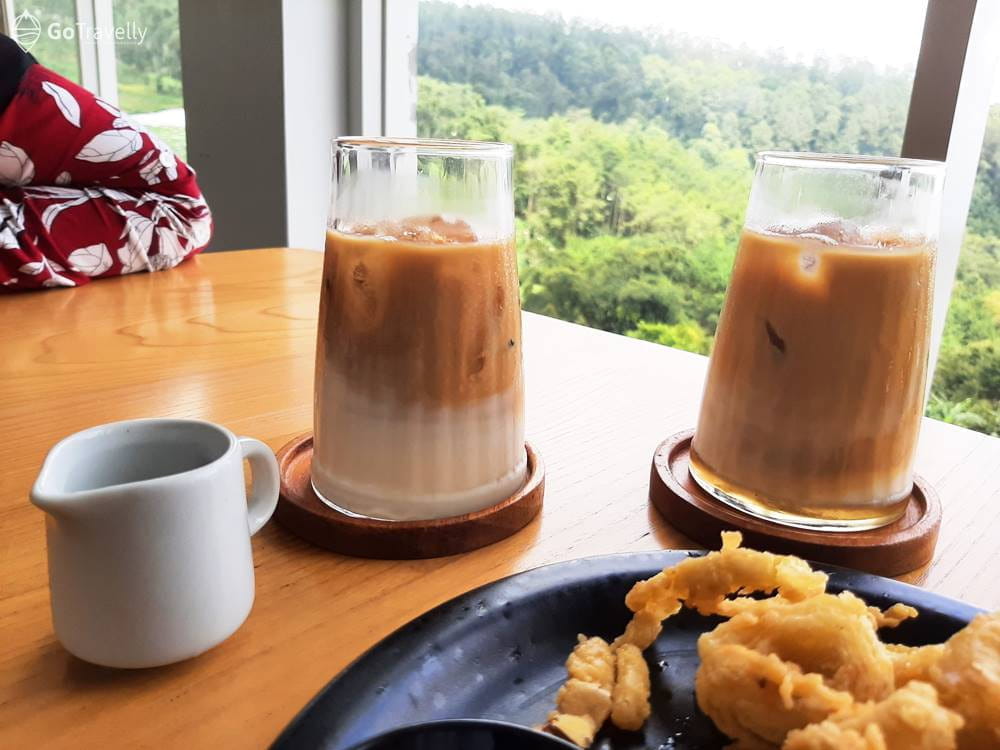 cafe terdekat
