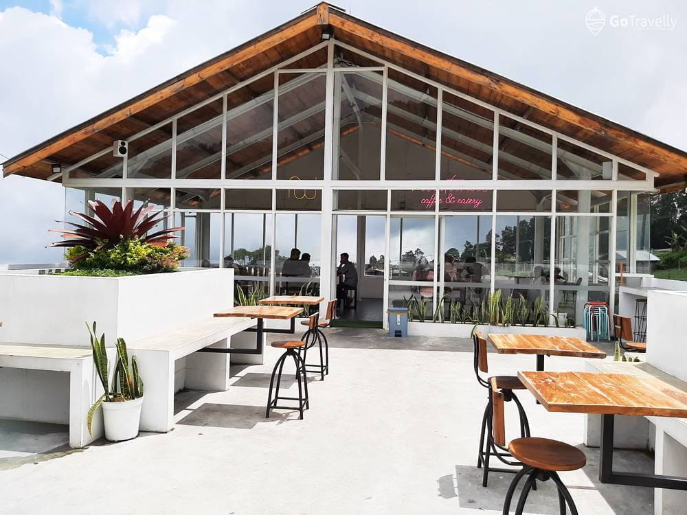 Montanas Coffee and Eatery