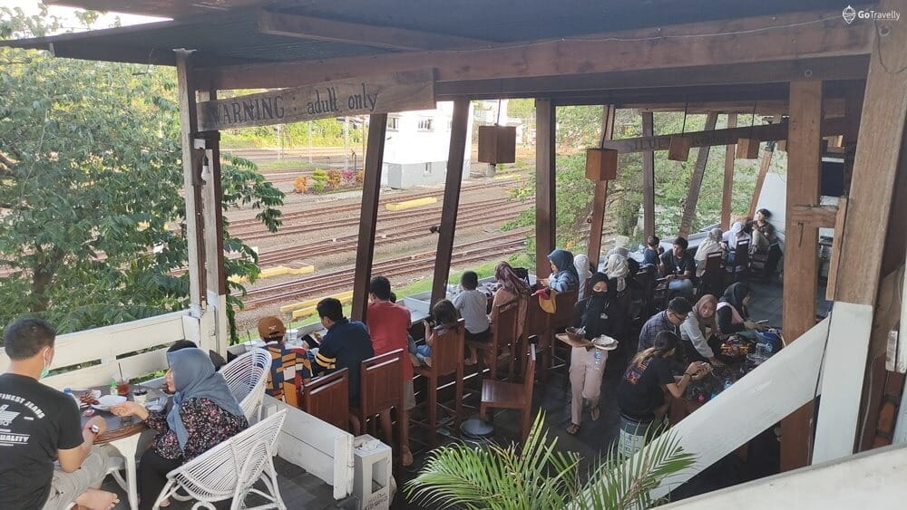 Cafe Lima Sebelas Malang