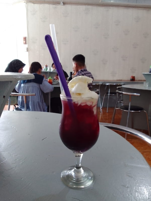 cafe dengan menu enak di Bukittinggi
