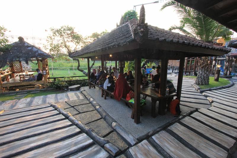 sas cafe and resto