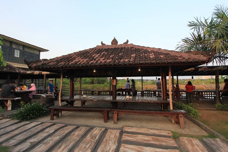 sas cafe and resto
