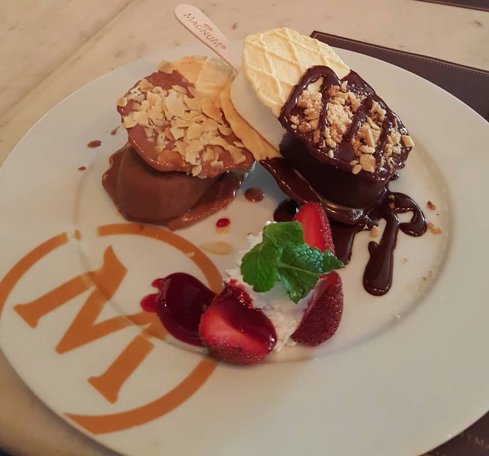 magnum cafe