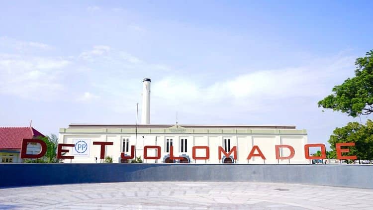 de tjolomadoe karanganyar