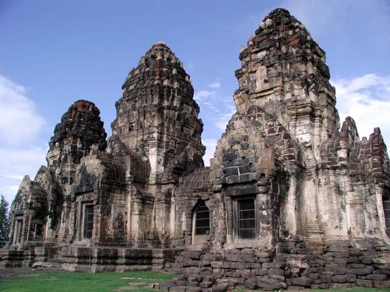 ladang bunga matahari di lopburi