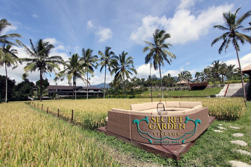 secret garden sambangan village