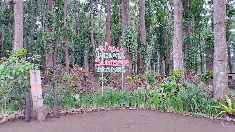 Wisata Sumber Manis