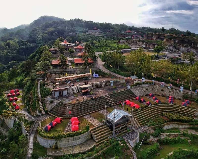 watu tapak campk hill