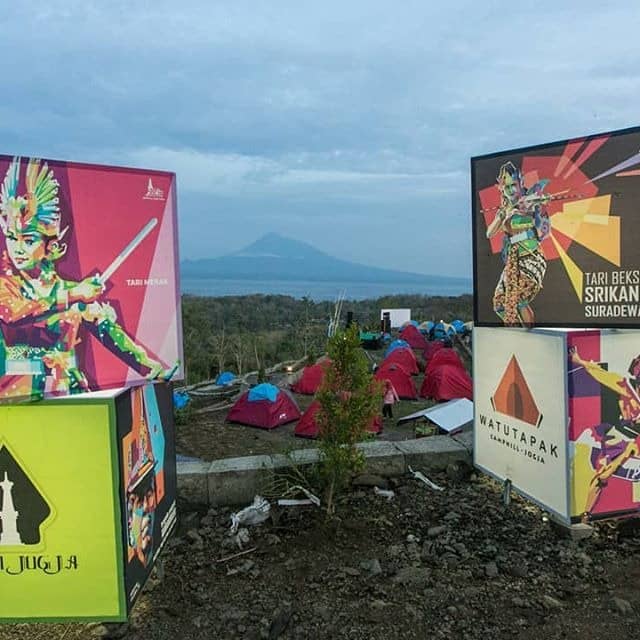 watu tapak campk hill