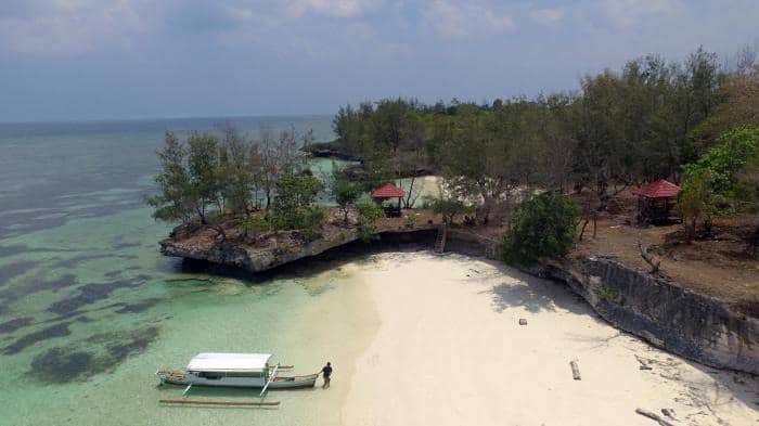 Pantai Liang Kareta