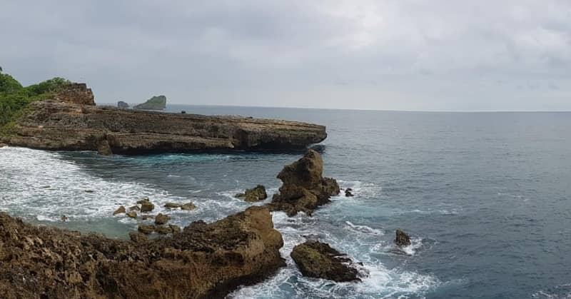 pantai di malang