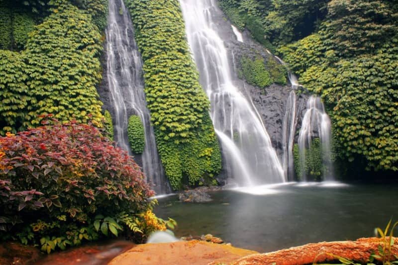 air terjun banyumala