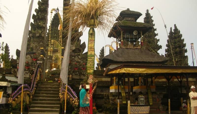 pura segara ulun danu batur bali