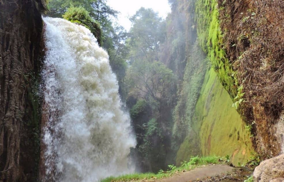 air terjun belawan