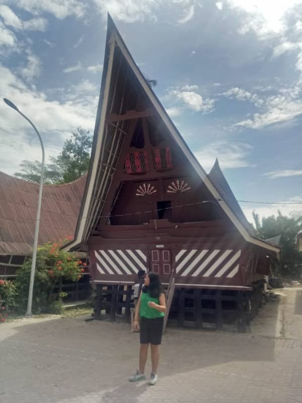 Patung Sigale-Gale