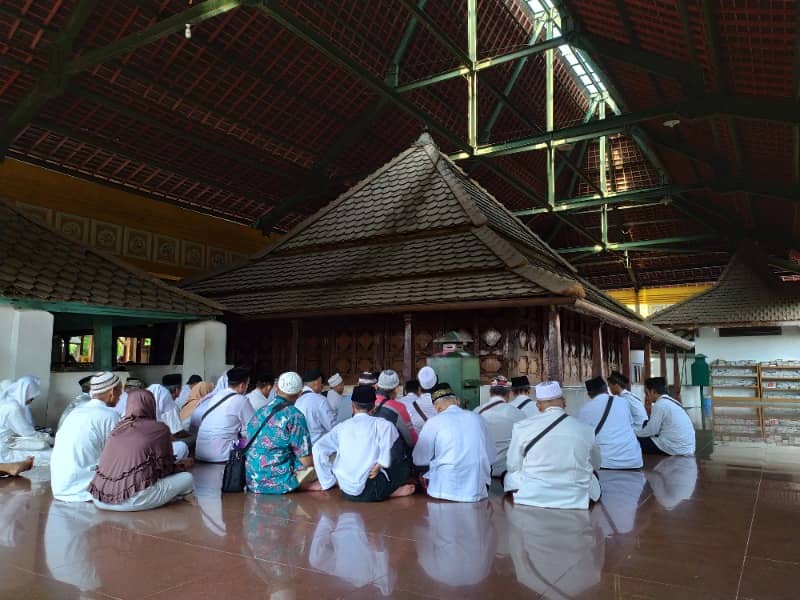 sunan giri gresik