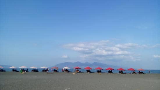 pantai boom