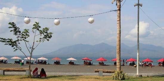 pantai boom